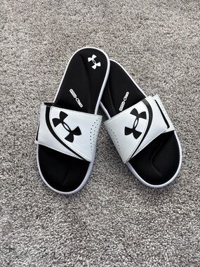 Under Armour Men’s Ignite VI Slides